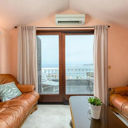Apartamento Manny 2 With Sea View *